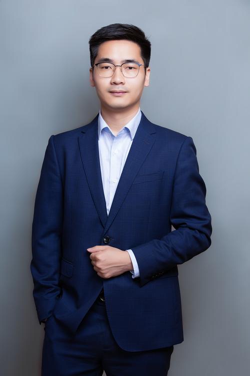 李玲庆 导演 & 创意总监